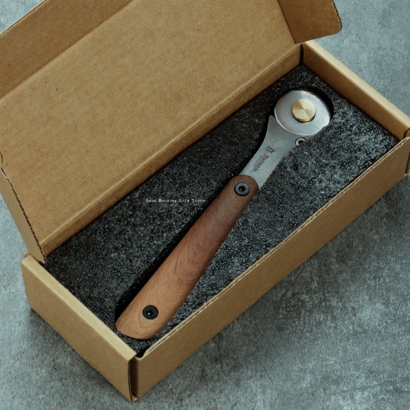 Mały metalowy nóż rolkowy ze s – Round Knife Leatherwork recenzja i cena