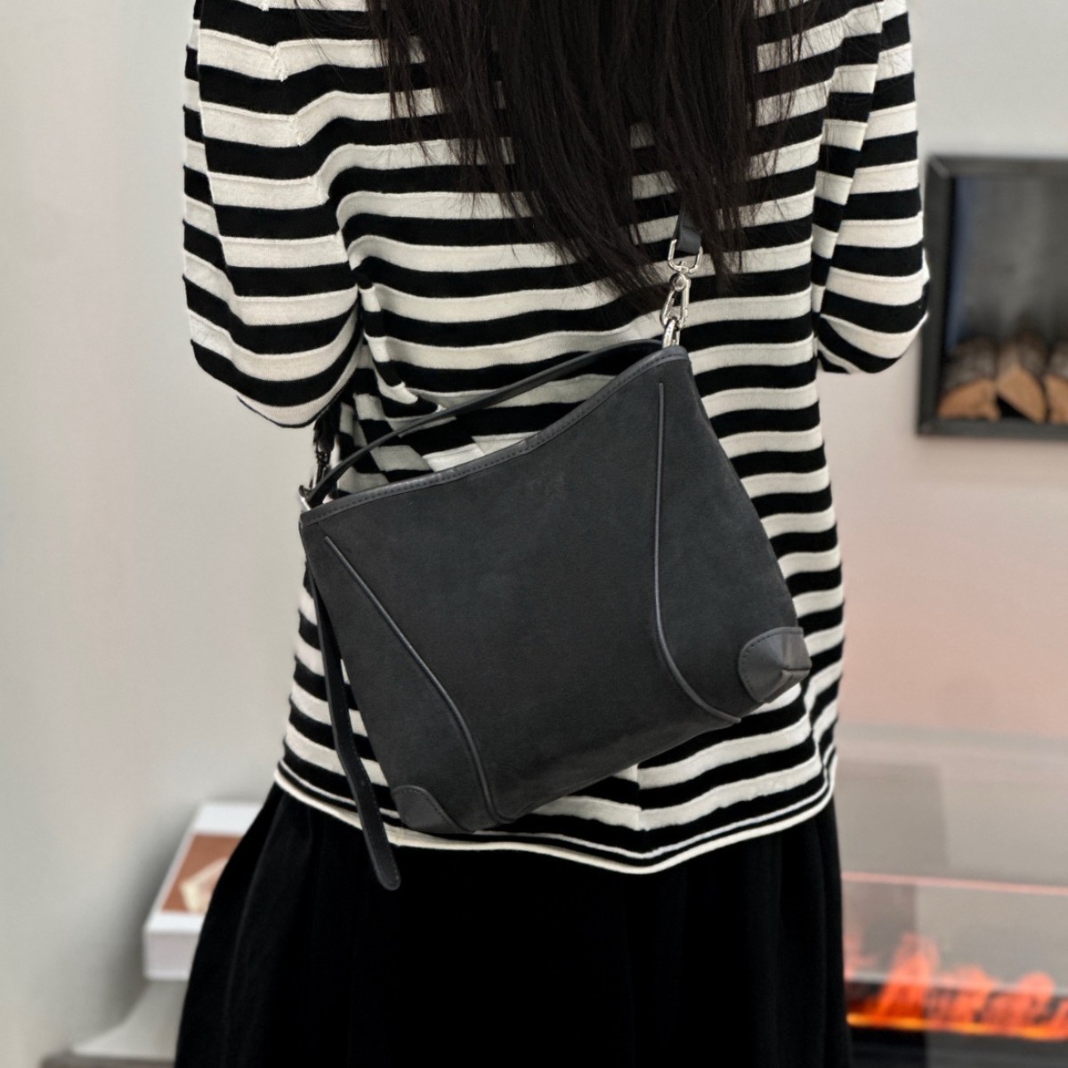 Damska torebka crossbody z pra – Unique Leather Work recenzja i cena